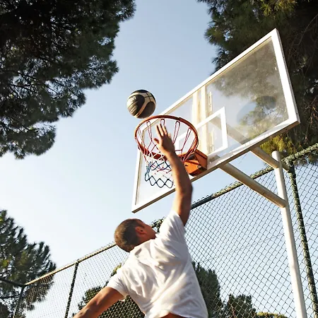 Üdülőközpont Gloria Serenity